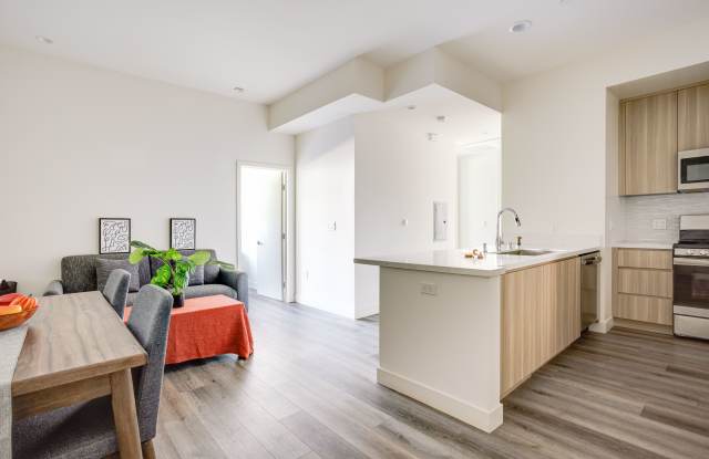 1751 Malcolm Ave - Student Housing