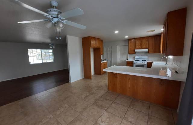 39545 E 162nd Street