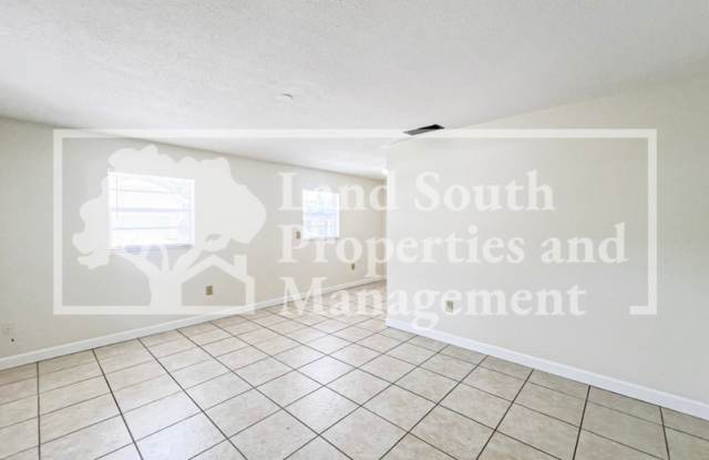 931 Lexington Street