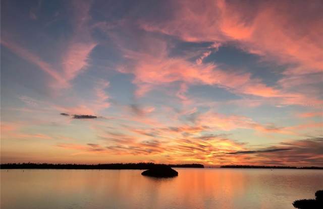 4765 INDEPENDENCE DRIVE