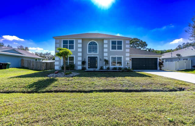 2056 SW Grant Avenue