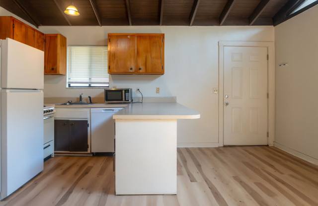 1327 Linda Ann Drive - C