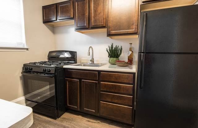 Mount Ridge Apartments