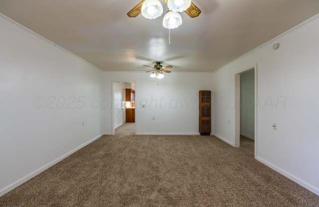 4113 S Lipscomb Street