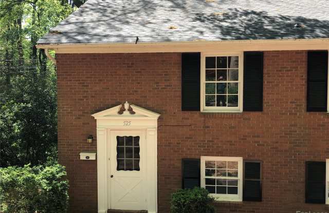525 W Pine Street