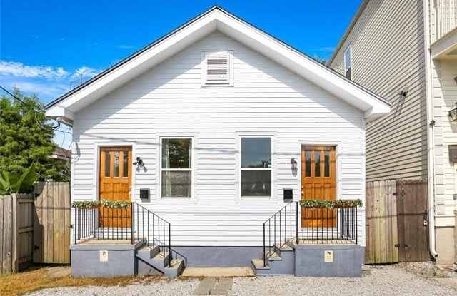517 GENERAL TAYLOR Street