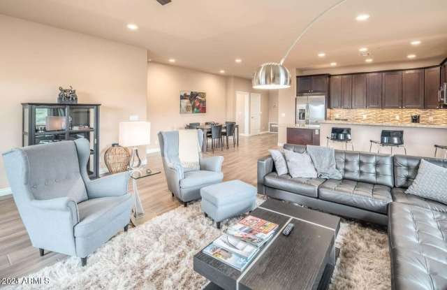 6145 E Cave Creek Road