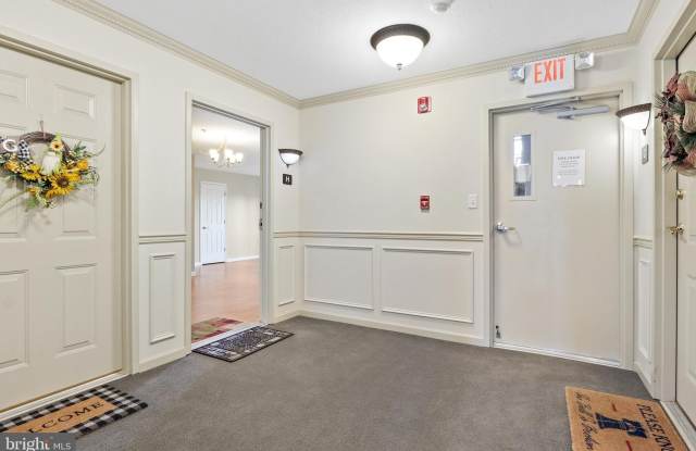 240 N SECOND Street unit: H