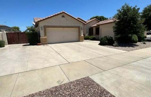 Photo of Gorgeous Single level home in Surprise!