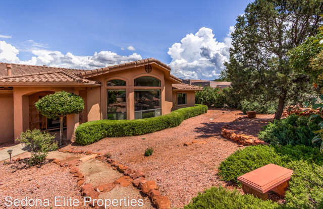 10 Rockridge Circle