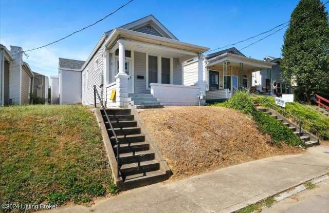 Photo of 1124 Rammers Ave