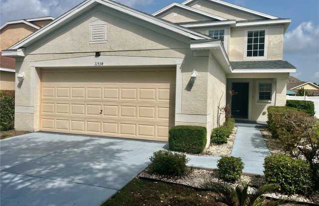 11534 BAY GARDENS LOOP