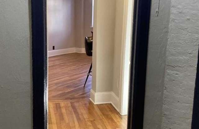 303 Hamilton Place BAS2