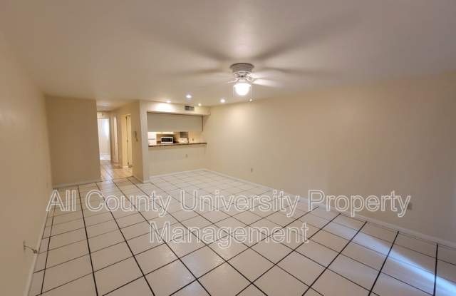 1454 SW 25th PL