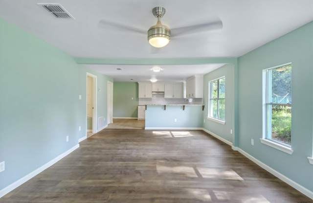 1333 Montgomery Gardens