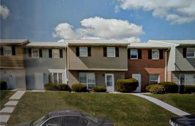 97 Hillcrest Lane unit: B-13