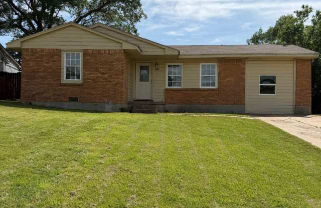 Very nice spacious home! No Carpet!