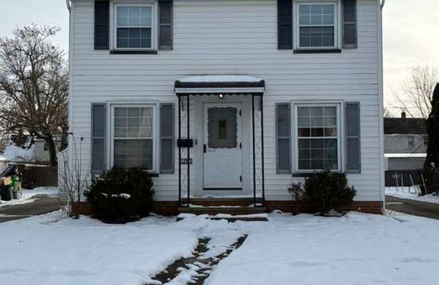 Photo of 12912 Thraves Rd