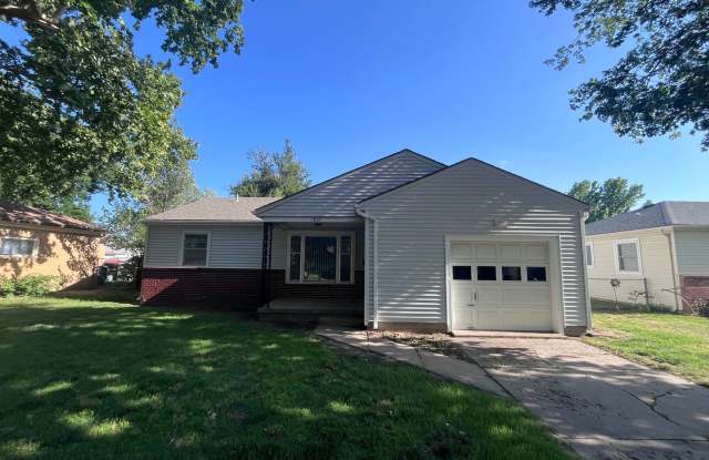 3 Bedroom / 1 Bath House