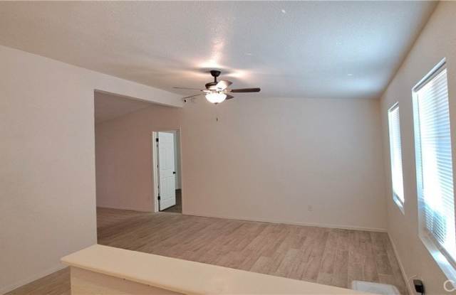 5834 Ocotillo Avenue