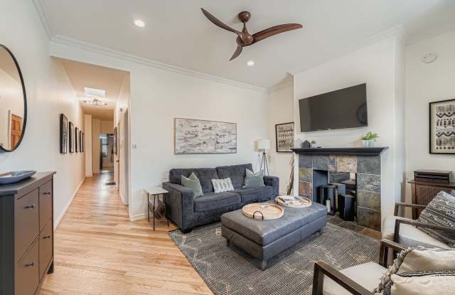 Photo of 2955 Columbine Street - 1