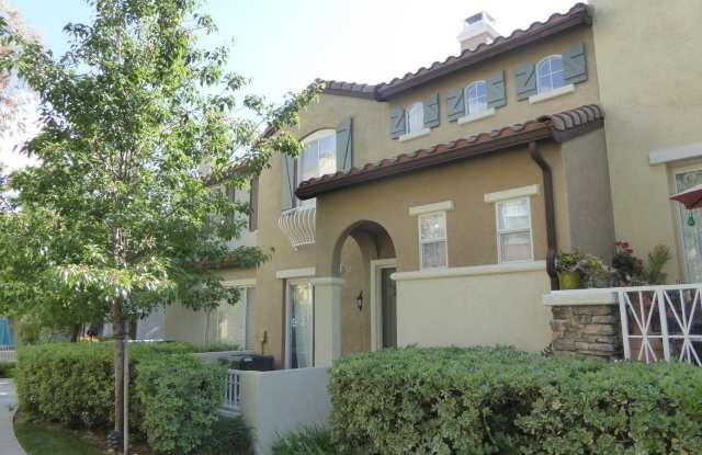 28252 Canterbury Court
