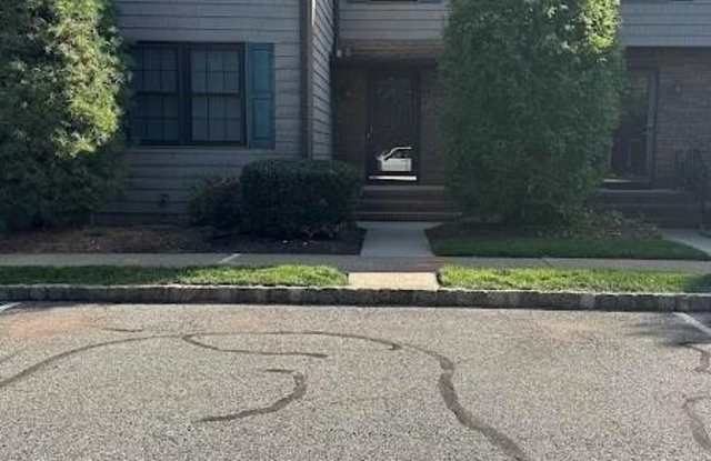 Photo of 14 Pheasant Run