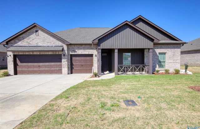 22895 Ansley Dr