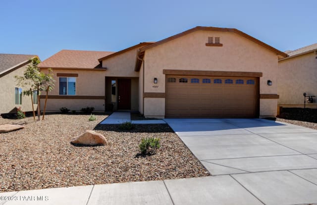4387 Chadds Ford Road - 4387 Chadds Ford Road, Prescott Valley, AZ 86314