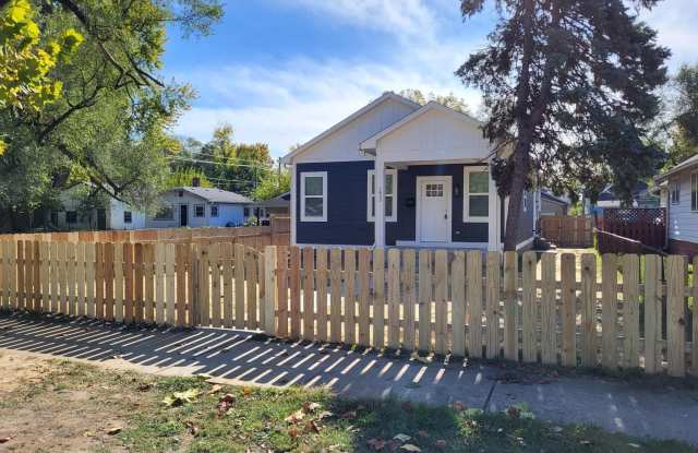 1433 W Pruitt Street