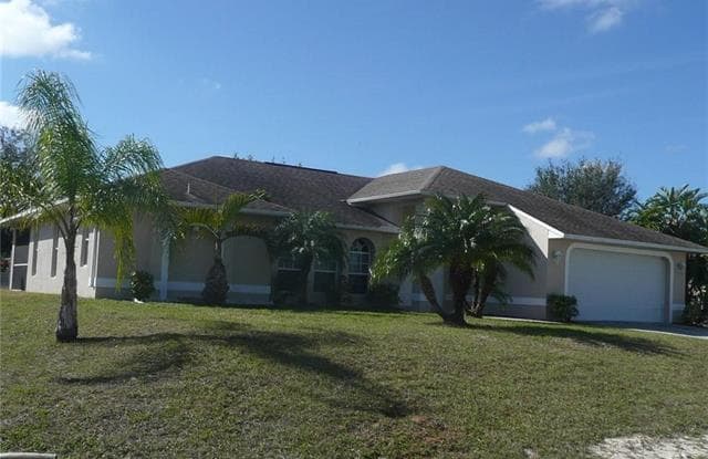 2724 SW 2nd TER - 2724 Southwest 2nd Terrace, Cape Coral, FL 33991