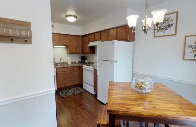 Walnut Creek Townhomes