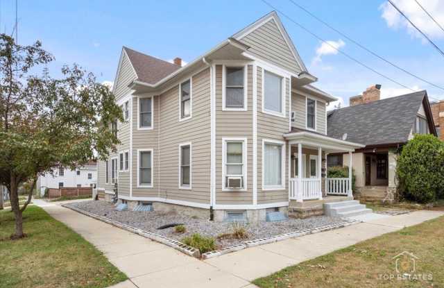 19 S 4th Avenue unit: A