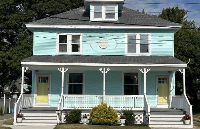 Photo of 72 Delaware Avenue