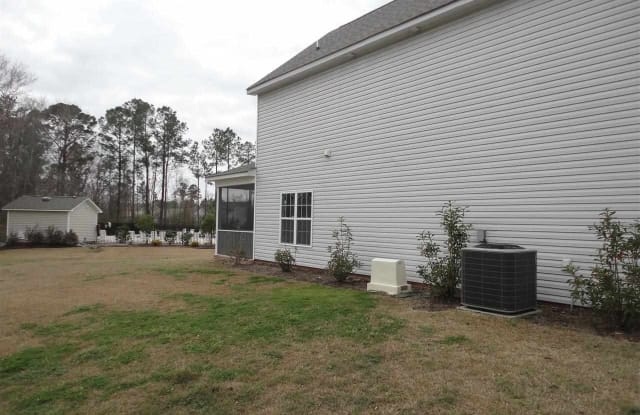 302 Elk Court - 302 Elk Court, Onslow County, NC 28546