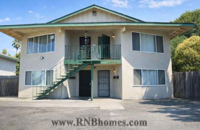 6049 Northcrest Unit 2