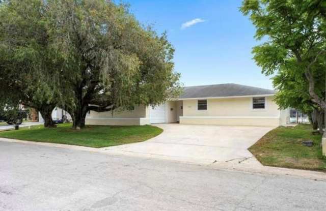 4820 SHELL STREAM BOULEVARD - 4820 Shell Stream Boulevard, Pasco County, FL 34652