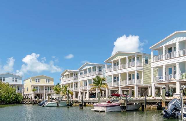 Photo of Tarpon Harbour