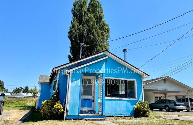 1076 S. 8th Street