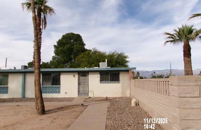 Photo of 3900 S Evergreen Avenue