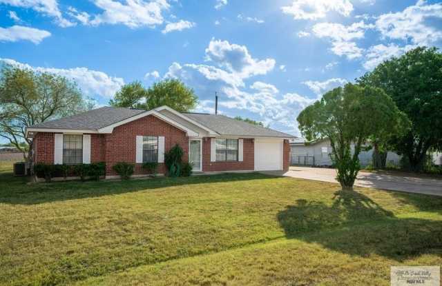 221 SANTA LORRAINE AVE.