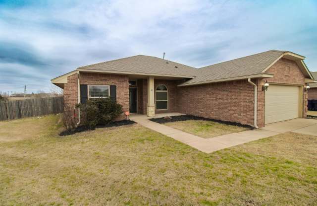 7900 Eagle Circle - 7900 Eagle Circle, Oklahoma City, OK 73135