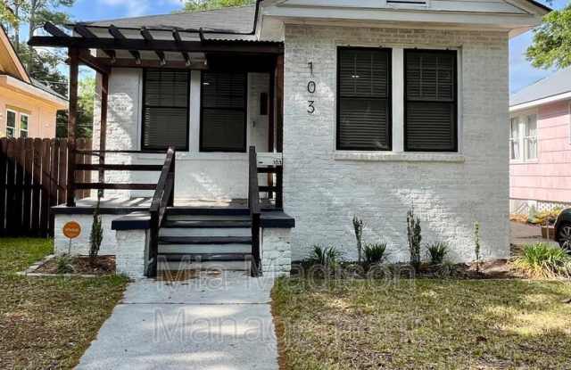 103 W 51st St