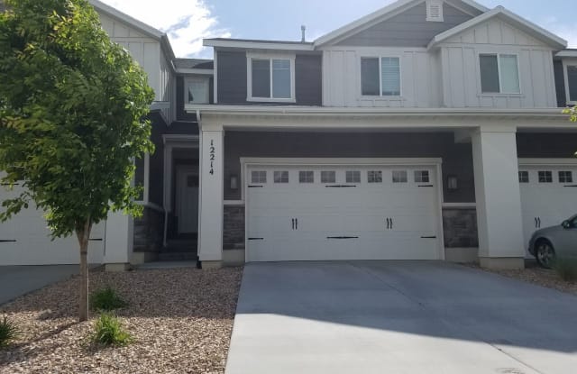 12214 S Pixie Dr - 12214 S Pixie Dr, Draper, UT 84020