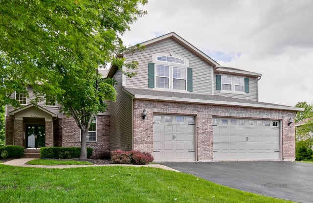 1724 Somerset Lane - 1724 Somerset Lane, Mundelein, IL 60060