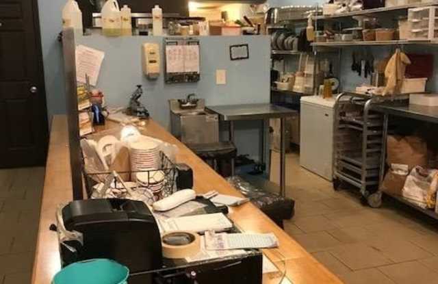 1424 SOUTH Street unit: First Floor