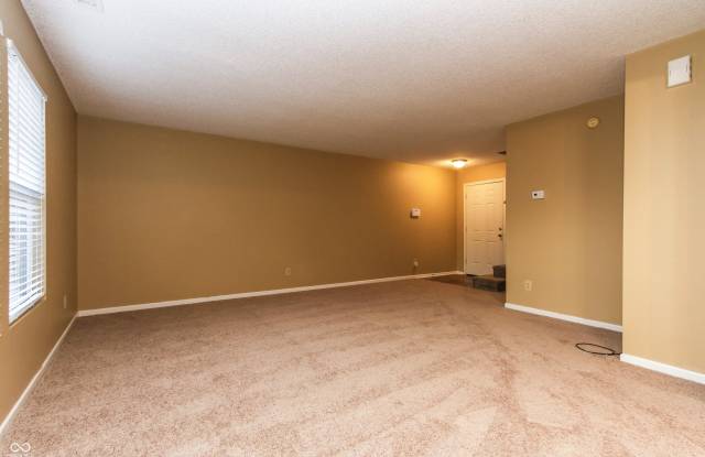 1766 Blue Grass Parkway