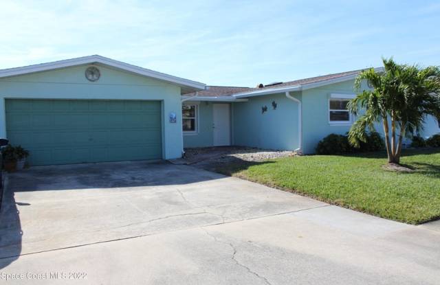 1465 West Central Avenue