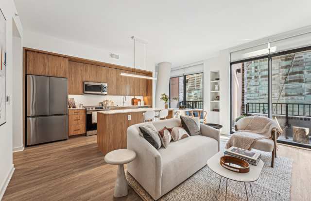 Photo of 4909 Auburn