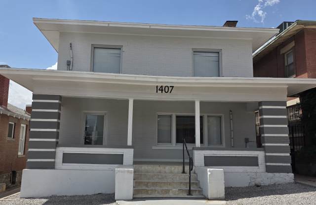 1407 Arizona Ave